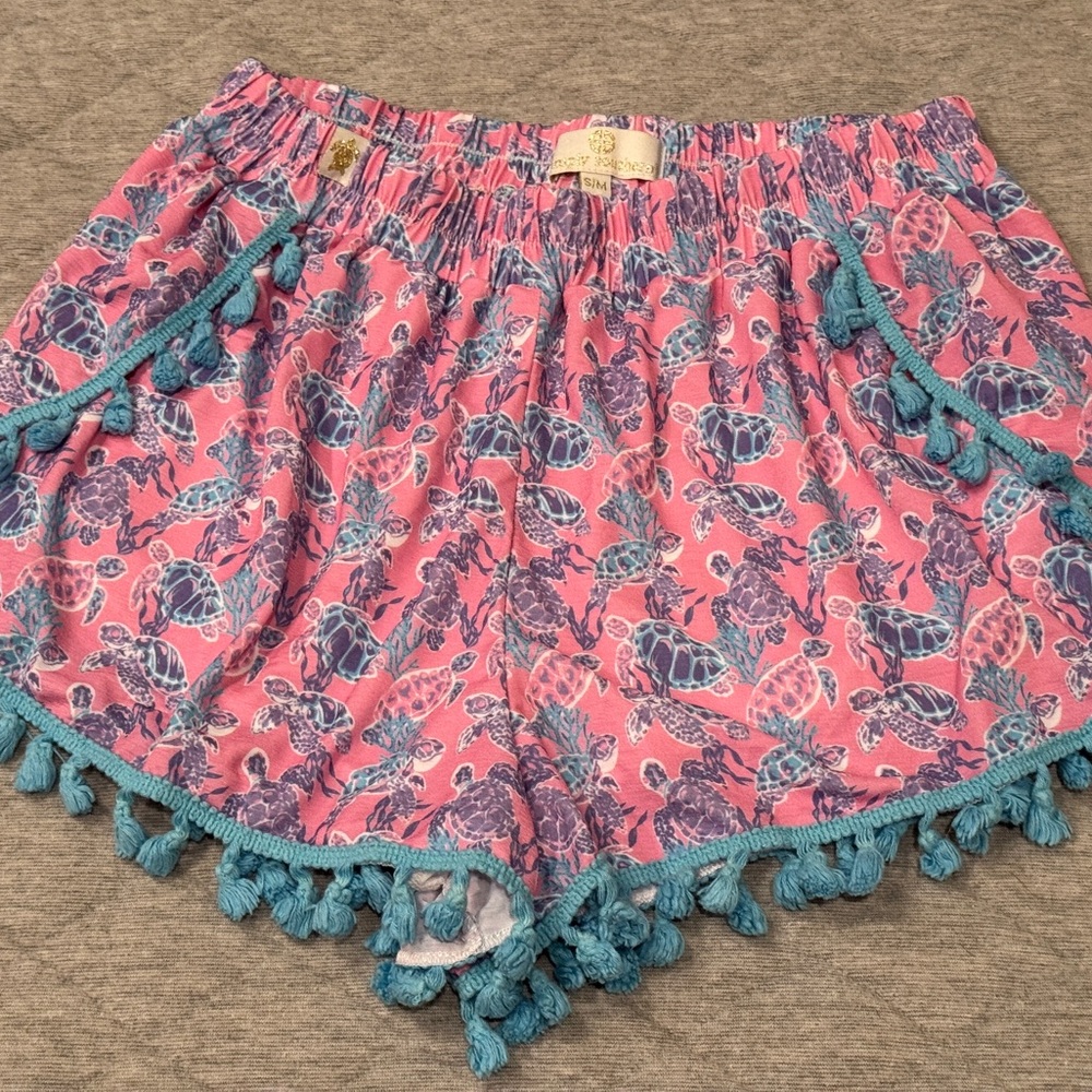 Simply Southern fringe shorts size s/m